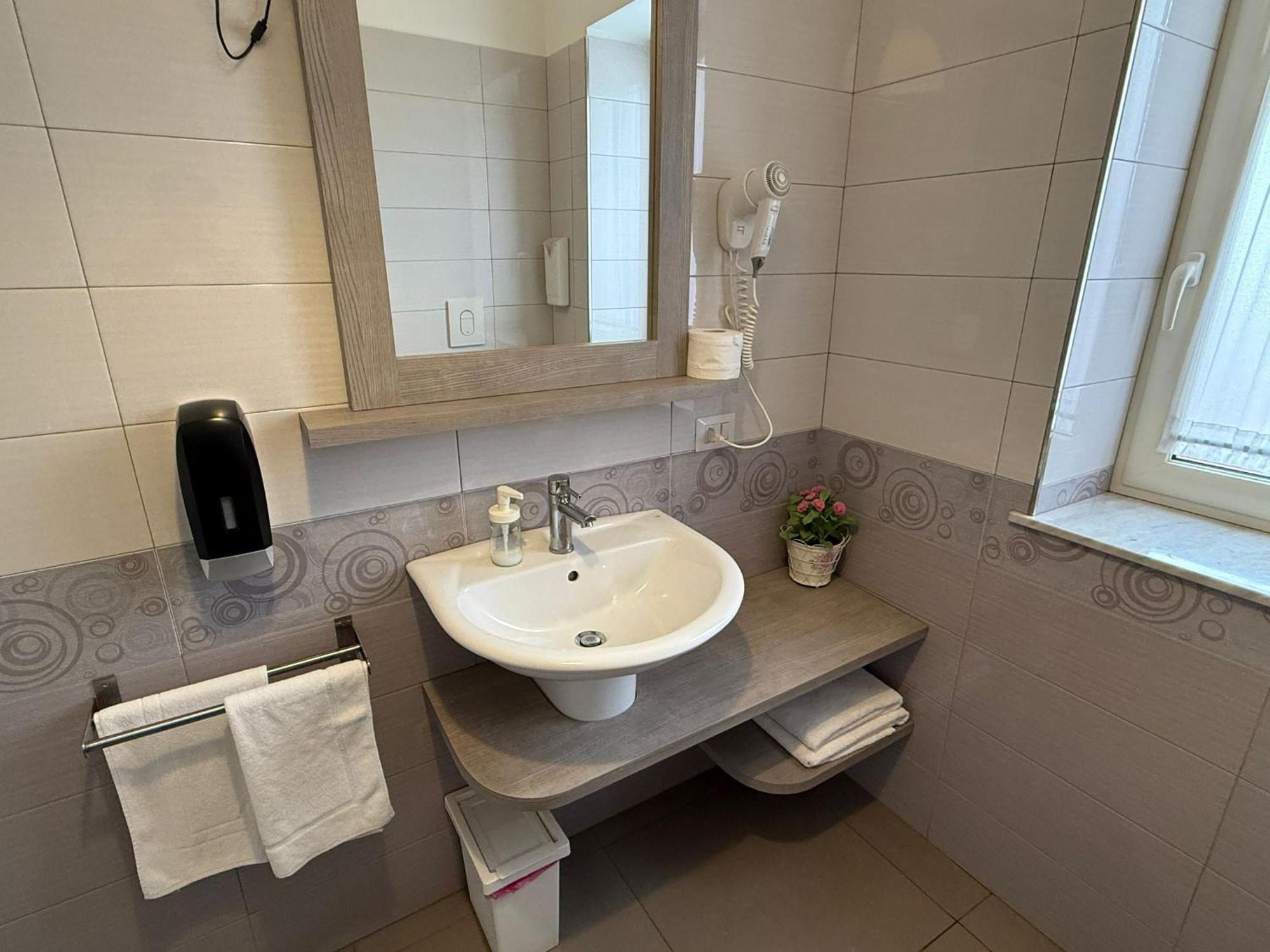 Bed And Breakfast Aereoparking Naples Luaran gambar